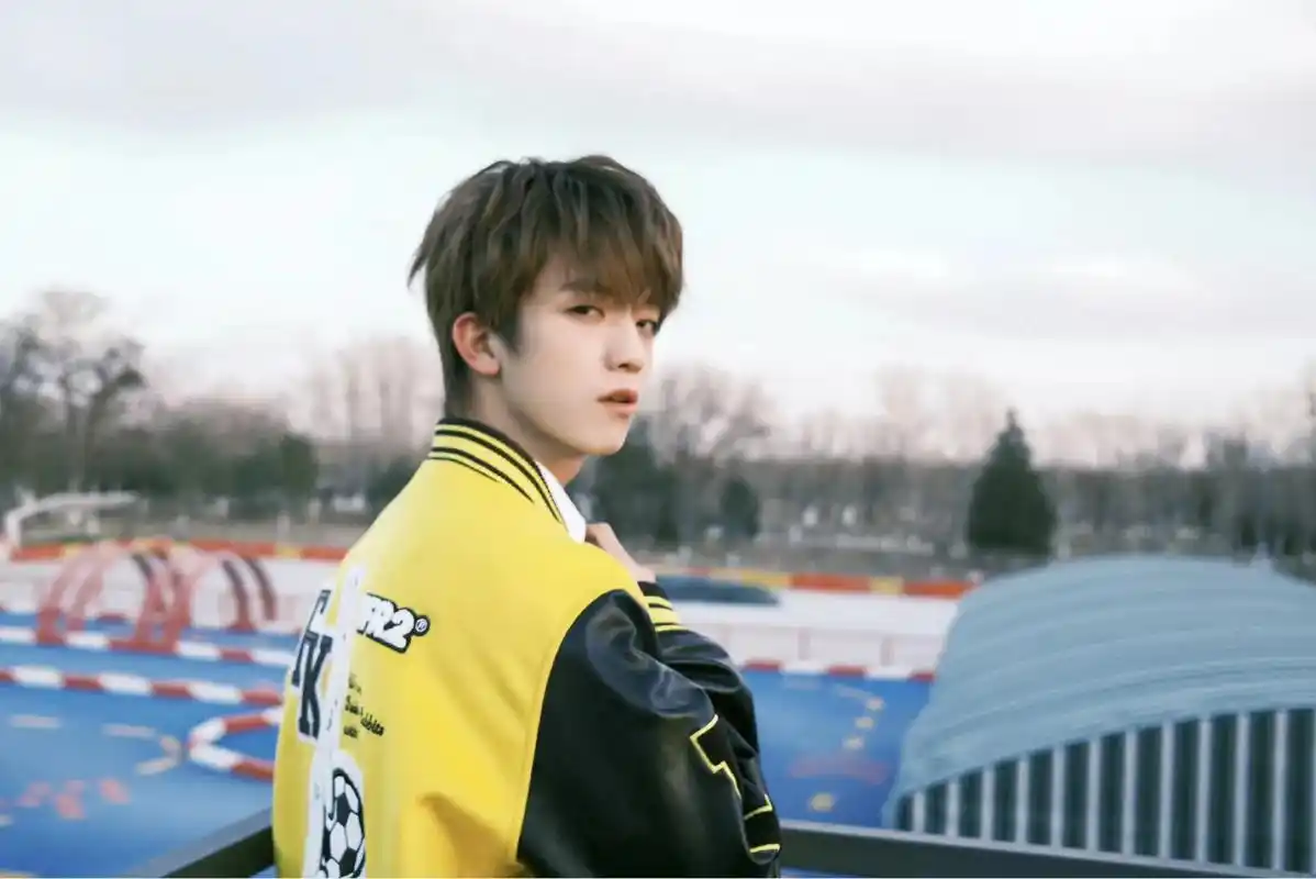 向全世界安利 #孙亦航 #就是这么酷 #日常照片  - 抖音