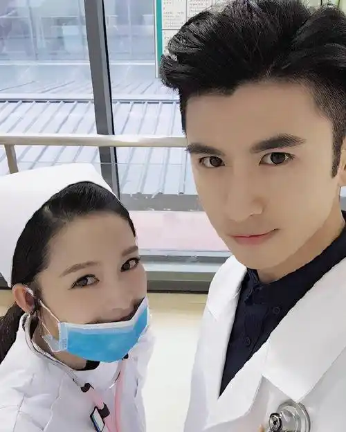 《亲爱的制服》之外,李沁还有其他即将在荧幕上看到的作品,比如张云龙