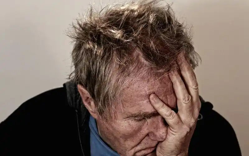 人生最累莫过于心累壁纸图片