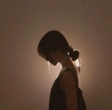 高冷的头像背景 高冷头像图片大全 -【爱个性】