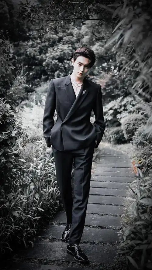 「许凯」 - 堆糖,美图壁纸兴趣社区