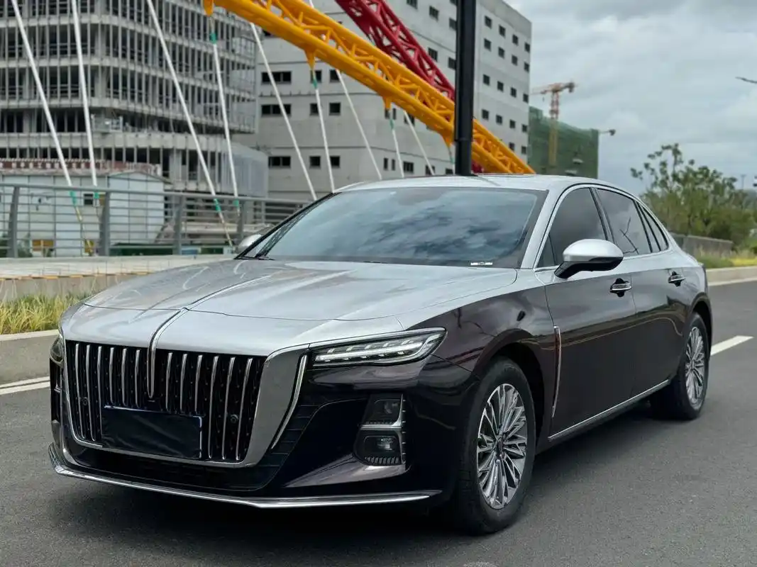 红旗h5处理特价准新车一台! 2023款 1.5t dct智联旗韵版