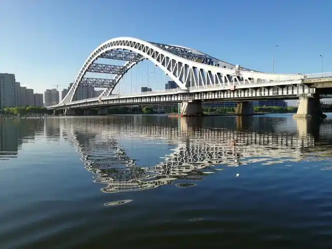 p>湾头大桥(wantou bridge),原名"城庄路跨余姚江大桥",是中国 a