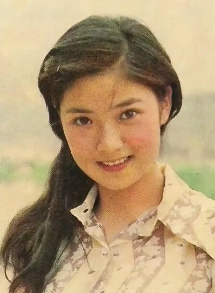 回顾80年代内地影坛的4大美女个个风姿绰约龚雪仅排第三