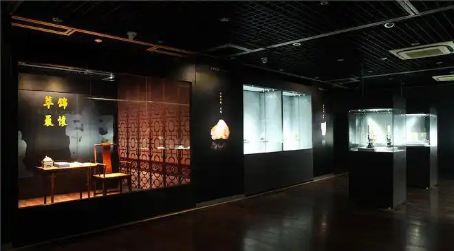 萃锦曩怀清代艺术珍宝展将在恭王府博物馆开展