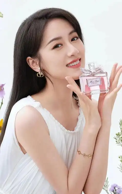 明星美图壁纸袁冰妍漂亮又可爱