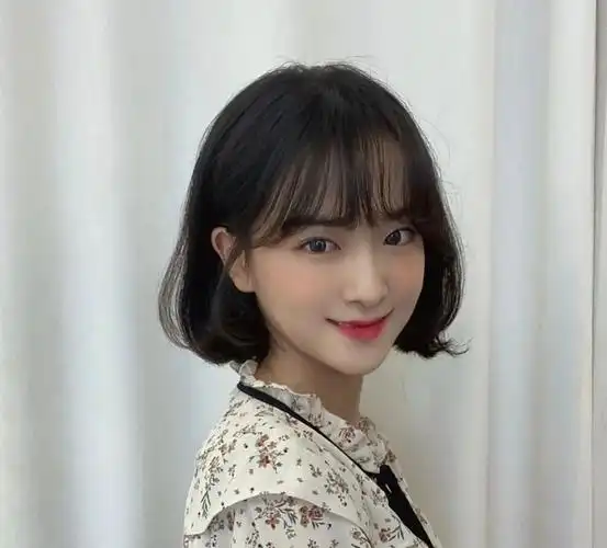 迷人短发造型 - 99短媒 - 短视频运营推广学习教程平台 - 抖音教程