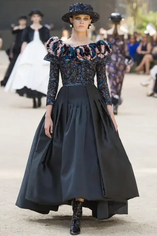 香奈儿 chanel 2017/18秋冬高级定制发布秀 - paris couture fall