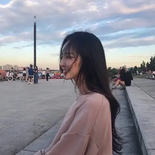 气质侧脸女生头像系列 热情别给错了人