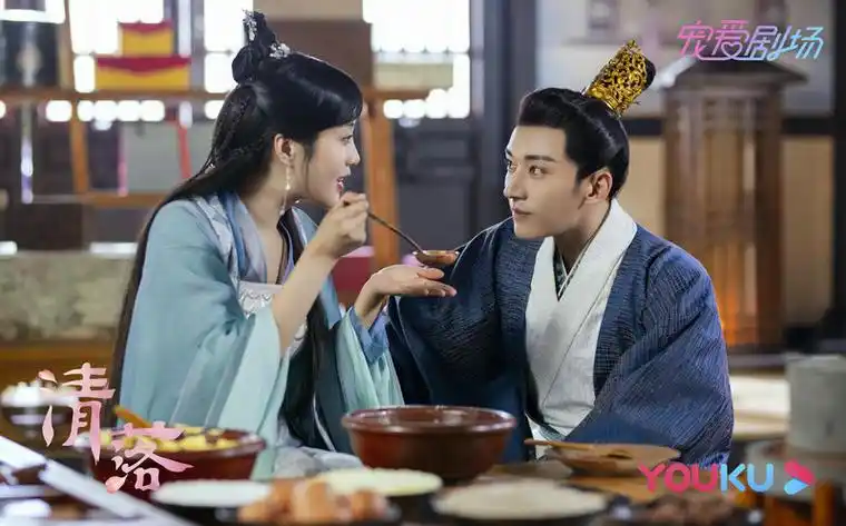 刘学义王梓薇《清落》甜蜜开播带娃恋爱_电视剧_爱特豆