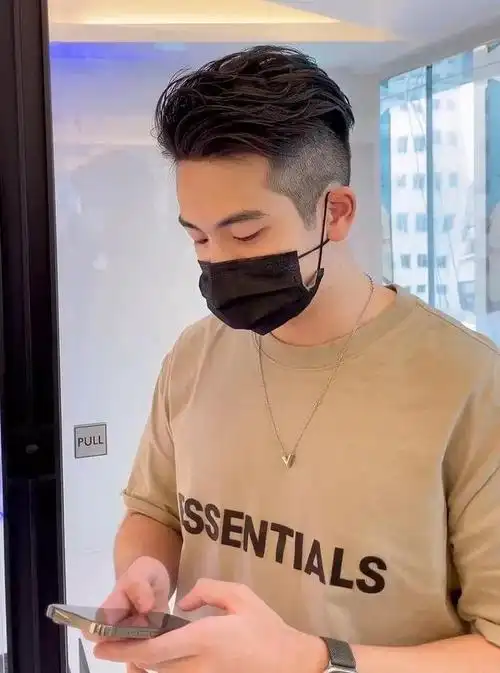 男生两边掏空发型帅气有个性建议剪这3款尽显潮男魅力