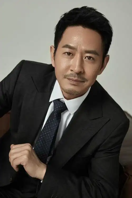 郭晓峰一个戏里是演员戏外是铁汉柔情的坚毅男人