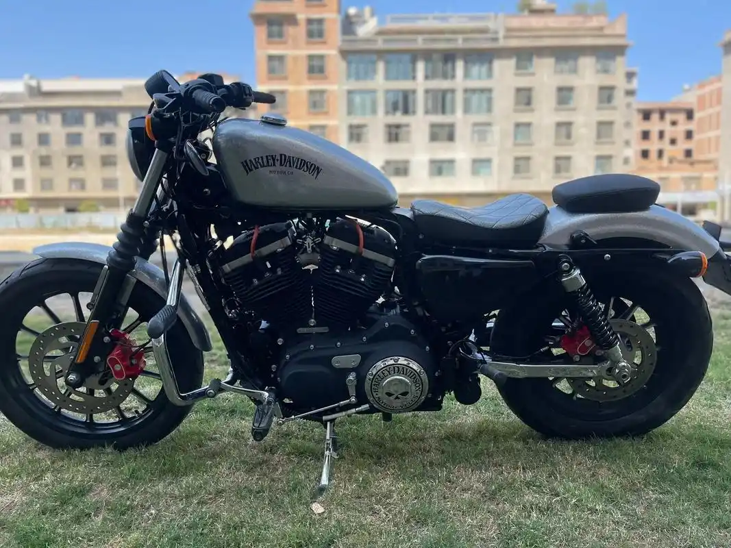 哈雷883n 硬汉 abs 15年上牌 13000公里 糖果 - 抖音