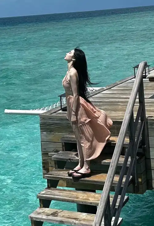 snh48超话宋昕冉泳装近照合集93冉冉身材绝对的丝芭天花板#转发接龙