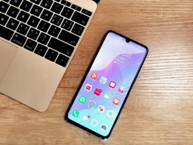 华为畅享20 pro机身的长宽高为160 mm(长)*75.32 mm(宽)*8.