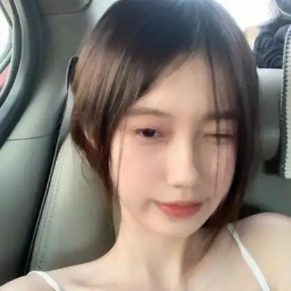女生单人头像简约干净 高清好看的漂亮女生单人头像温柔干净图片_美女