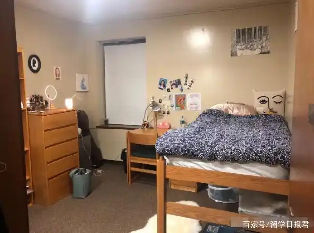 真实的美国大学宿舍是什么样子?堪比酒店?