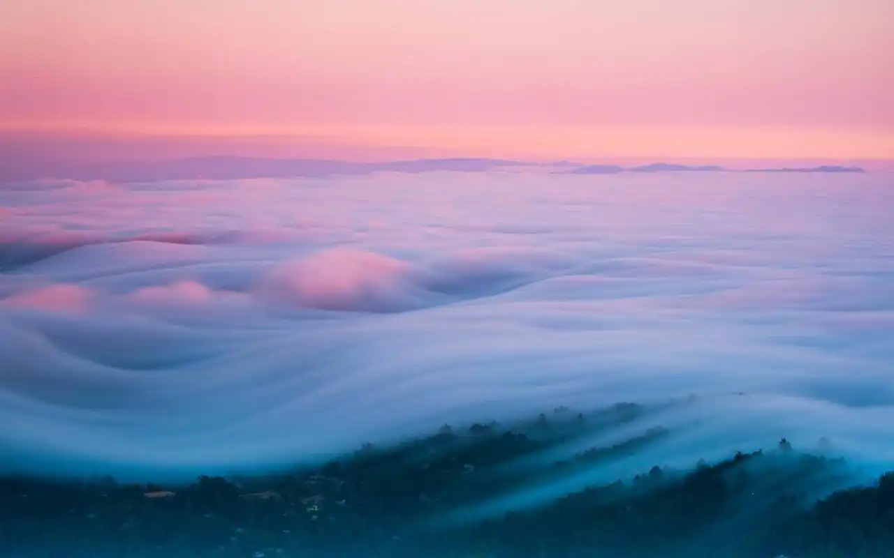 梦幻云海仙境高清桌面壁纸