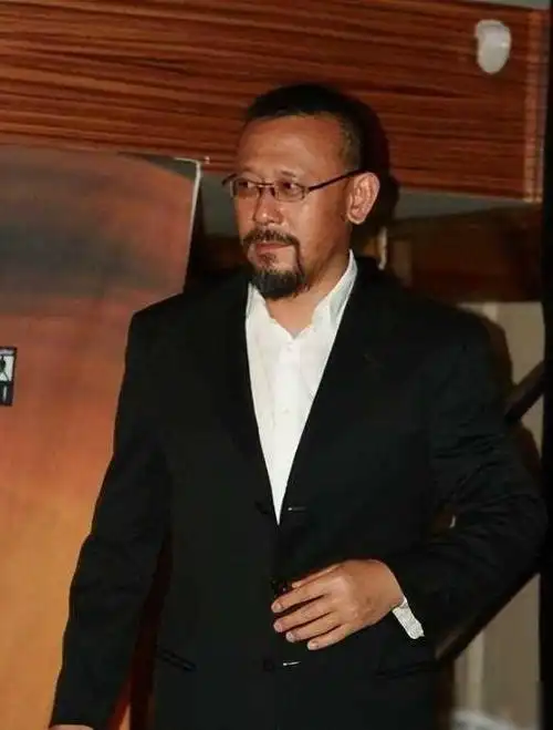 姜文给儿子取名日本名被网友大骂亲日姜文有些人要读书