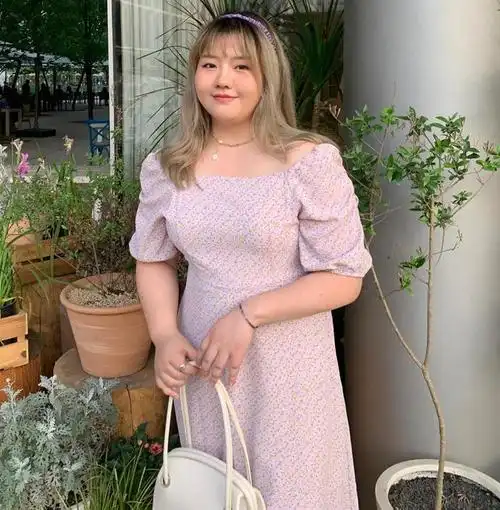 胖女孩最关心的显瘦穿法,150斤女生的时髦搭配示范,上身瘦十斤