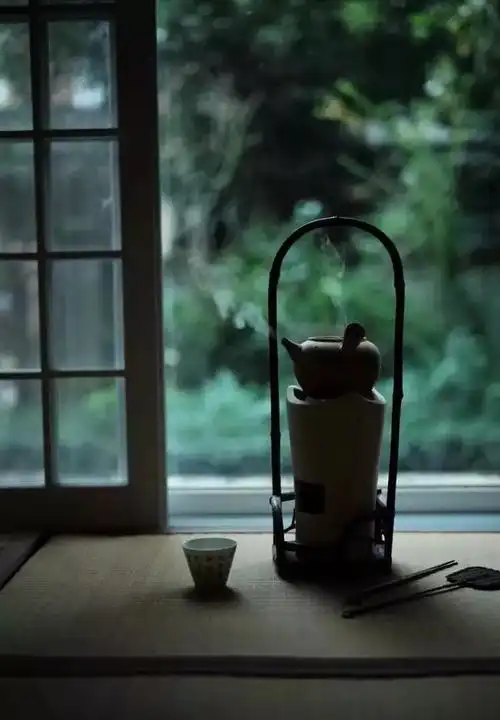 茶是冬的知音围炉煮饮邂逅雅致的温暖