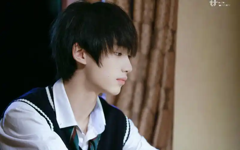 【丁程鑫】tf家族第二人生花絮cut