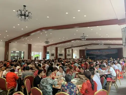 中国人寿湘潭分公司7月18日盘龙大观园客养活动