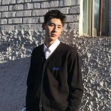 多风格优质高冷的帅气男生头像
