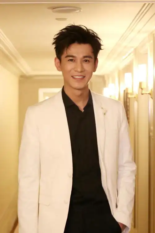 乔振宇展现在众人面前始终都是非常优秀的一面.