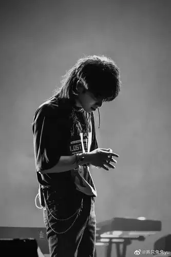 《谈个恋爱试试看》(九)十飒【华晨宇水仙文】