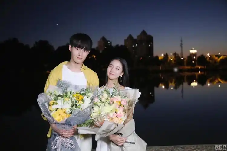 张猛《超时空恋人》杀青 演绎双面男主引期待