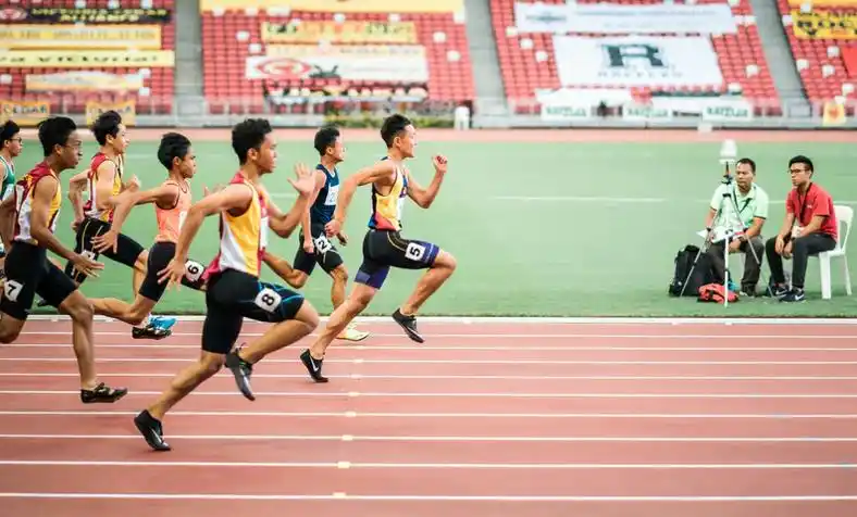 中国芯片投资狂想用百米冲刺的速度长跑