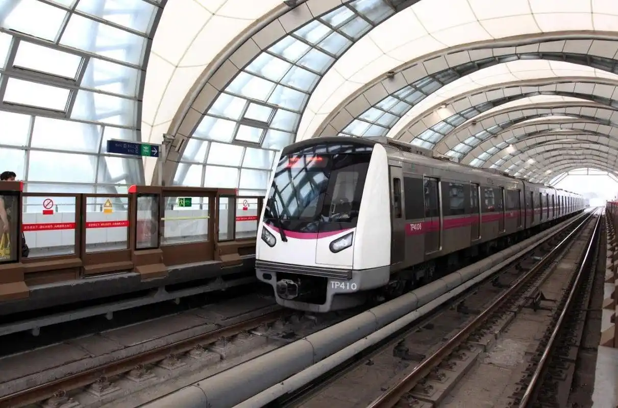 原创武汉建设一条标志色暂未定的地铁是采用6节编组市域a型列车