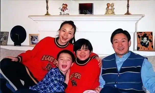 梁欢:用"才华"征服英达,结婚26年,如今却过的一言难尽