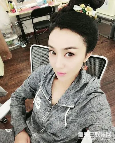 演员谭琍敏个人资料胸围微博性感写真图片