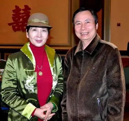 她被称作"上影一枝花",与老公恩爱多年无绯闻,今66岁生活美满|吴海燕