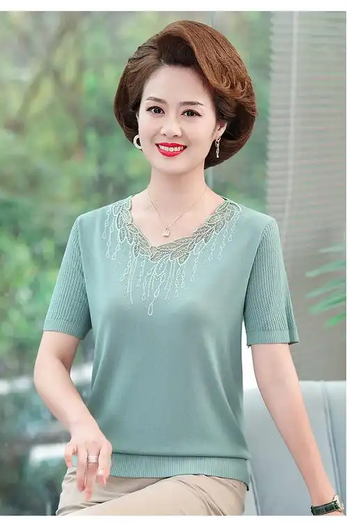 恒源祥官方旗舰店中年妇女短袖冰丝t恤夏季40岁50穿的中短款针织上衣