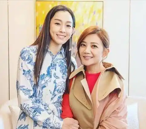 原创被传婚变后赵元同两次发文回应梁静茹一声不吭删除与范玮琪合影