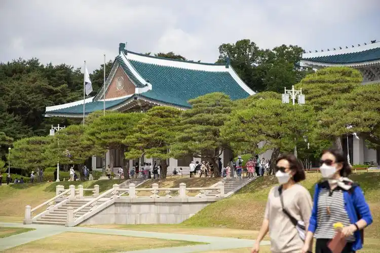 韩国:青瓦台游客参观范围进一步扩大|青瓦台|韩国|韩国首尔_新浪新闻