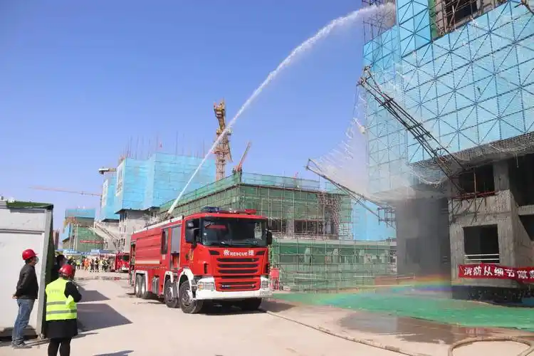大兴区消防救援支队组织开展在建施工现场灭火救援实战演练
