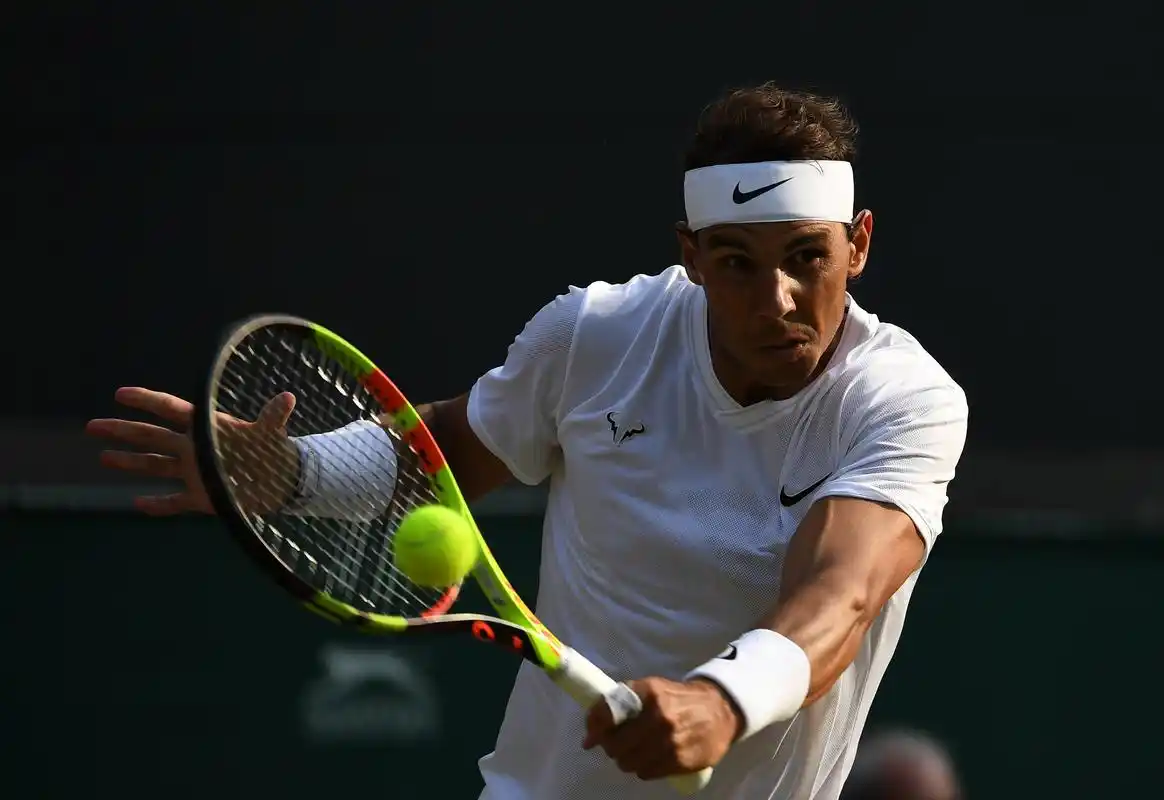 网球——温网: 纳达尔晋级男单半决赛