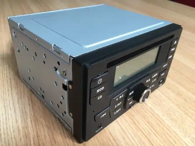 工厂直销 双锭车载cdmp3播放器 汽车通用cd机