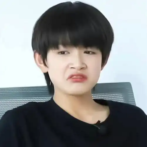 张极[超话]#分享一组实用表情包@tf家族-张极