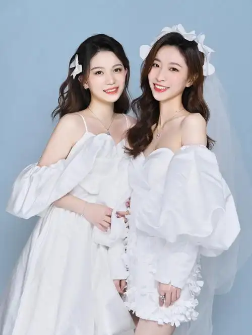 海马体firstlook闺蜜轻婚纱照