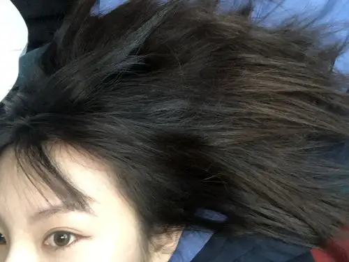 染发尴尬期怎么平稳度过