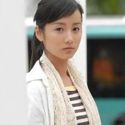 图吕一雪在烧图片收放自如命运坎坷博得观众眼泪无数