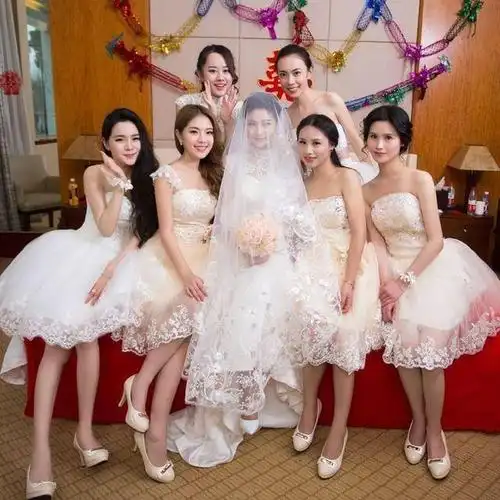 看伴娘就知道新娘不会丑