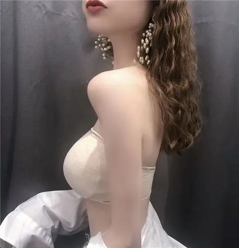 性感内衣抹胸无钢圈防走光带胸垫女简约内搭无肩带2020夏装新款j 杏色