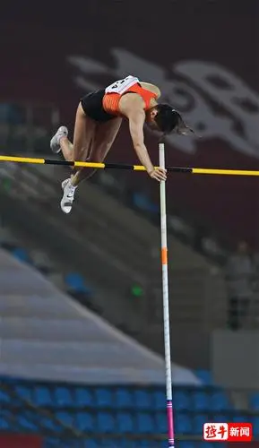 绍兴籍小将陈巧铃获女子撑竿跳高第四名