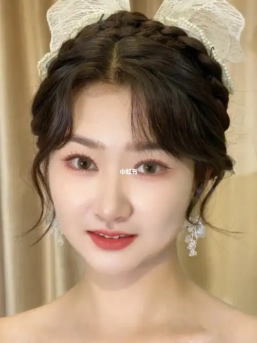 蓬松显脸小的编发公主头甜妹必备